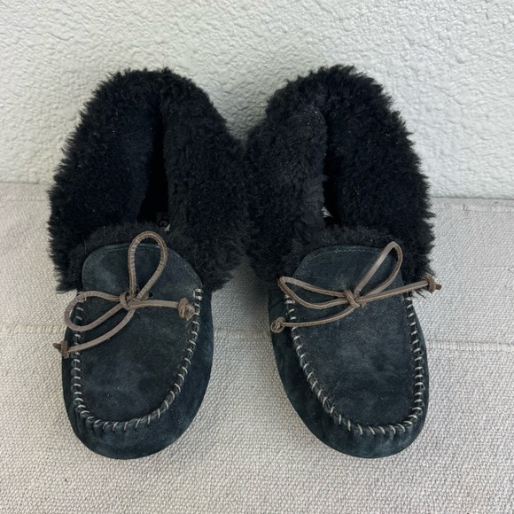 UGG Alena Shearling Cuff Moccasins Slippers Womens US 8 Black Suede - Picture 2 of 8